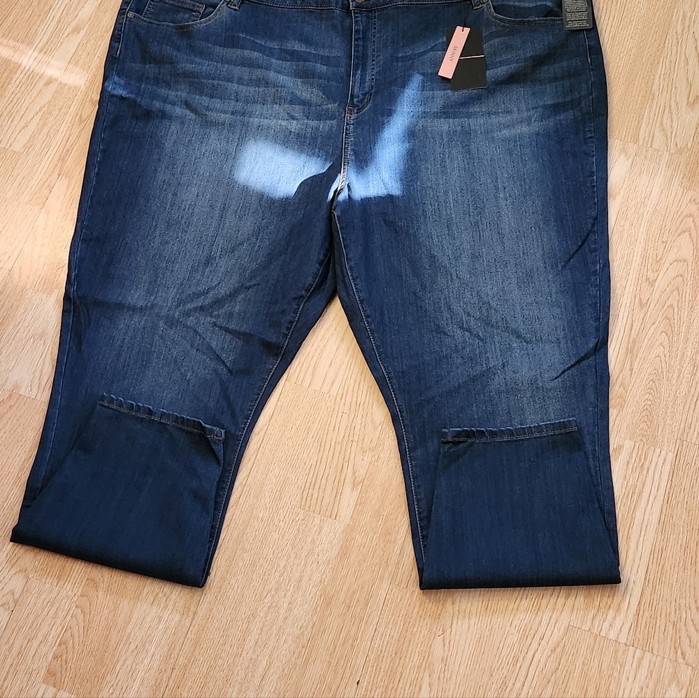Torrid - Picture 14 of 16